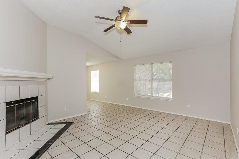 Building Photo - 4530 Lizzy Dr