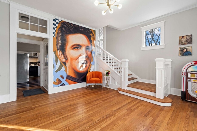 Building Photo - 30 N Auburndale St