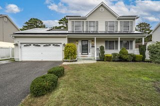 Building Photo - 4 Red Maple Ct