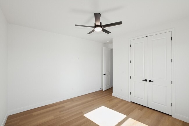 Building Photo - 10424 Tierra Santa Dr