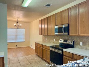 Building Photo - 9523 Ascending Port