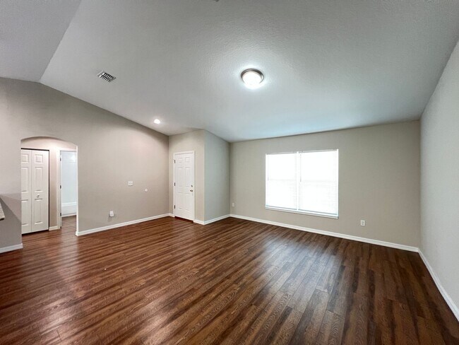 Building Photo - BEAUTIFUL 3 BD/2BA Home in Ocala!!!