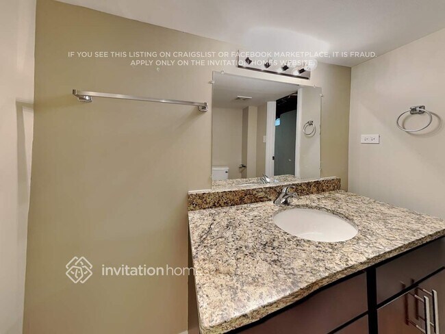 Building Photo - 407 N Derbyshire Ave