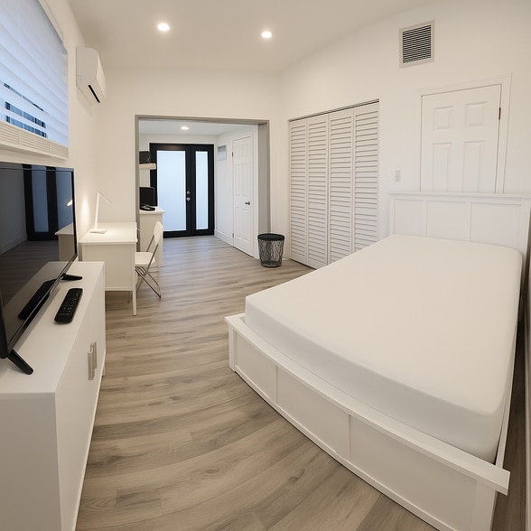 Furnished Studio - 2415 SW 64th Ave