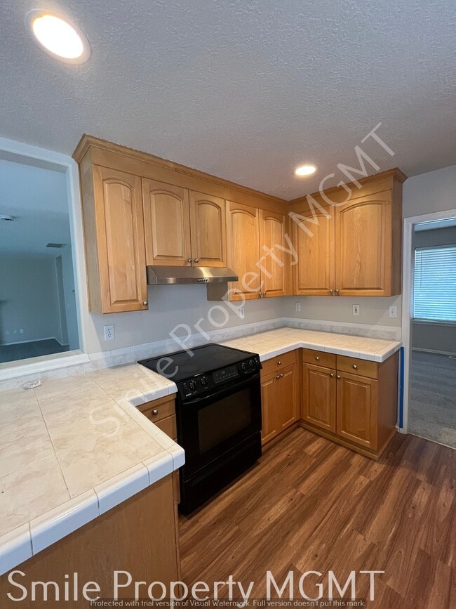 Building Photo - 13840 SE 131st Ave