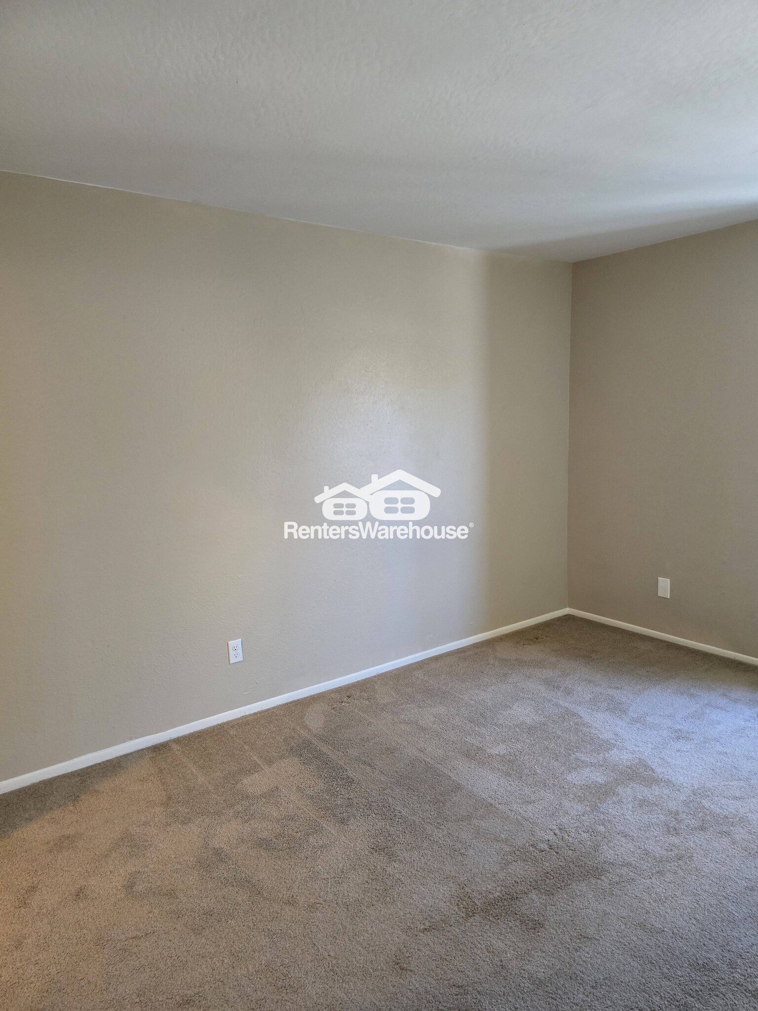 Building Photo - 8236 N 34th Dr