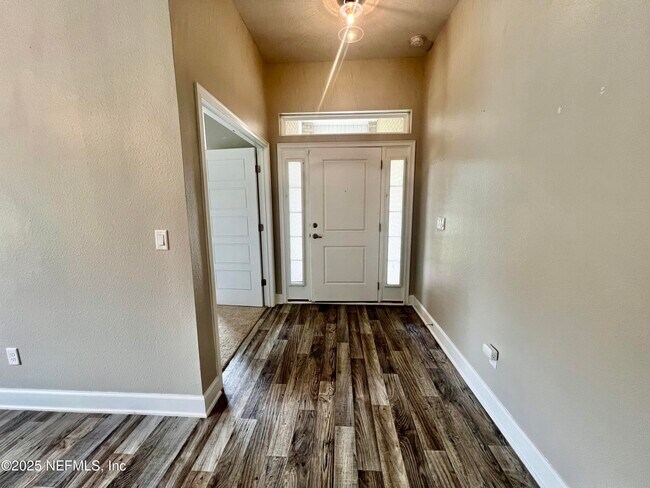 Building Photo - 7811 Oklahoma St