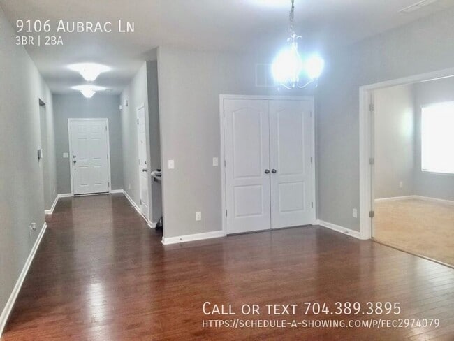 Building Photo - 9106 Aubrac Ln
