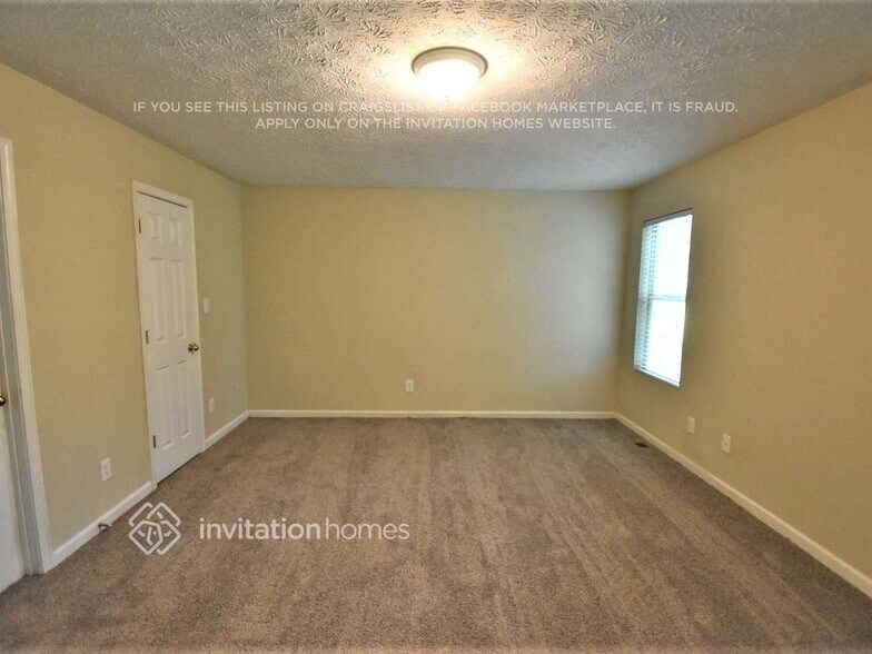 Building Photo - 5245 Hillcrest Glenn Dr
