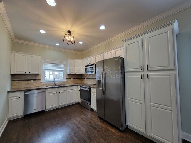 Building Photo - 3239 Osborne Rd NE