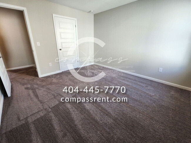 Building Photo - 103 Squarewood Ln NW