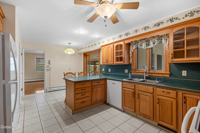 Building Photo - 167 Wood Dale Dr