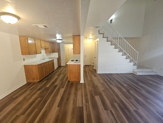 Building Photo - Updated Townhome with Upgrades