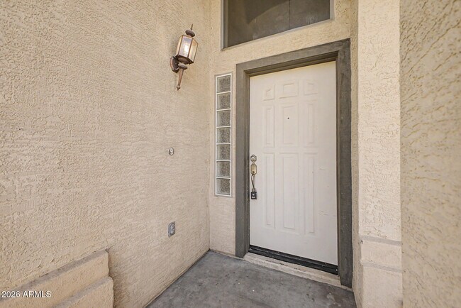 Building Photo - 4809 W Valencia Dr