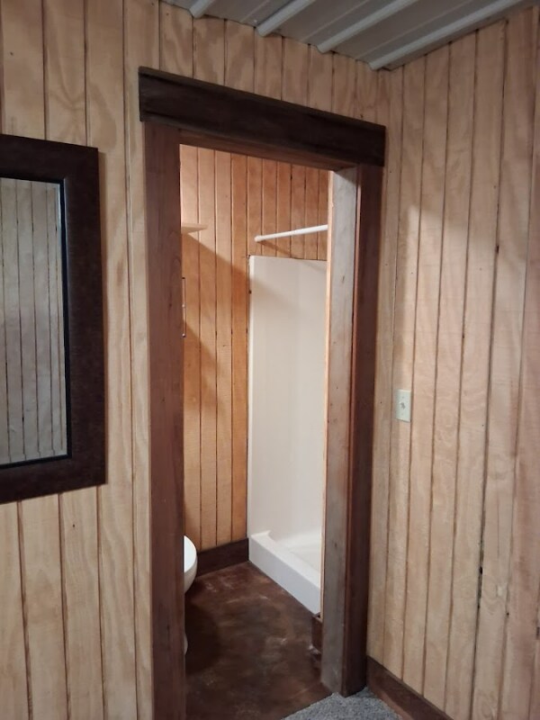 Building Photo - 6860 SE Prescher Rd