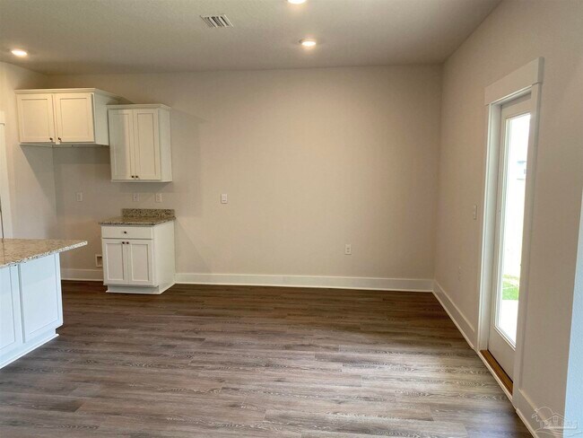 Building Photo - 5786 Danbury Blvd