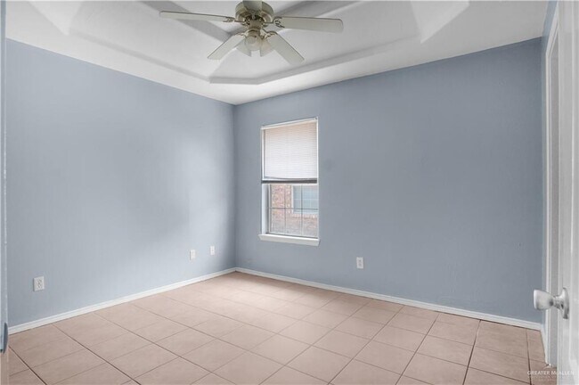 Building Photo - 15 W Portales Dr