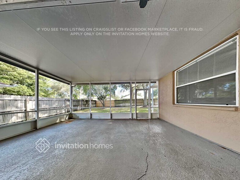 Building Photo - 2808 Spring Meadow Dr