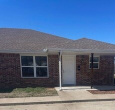 Building Photo - 111-113 Cherokee