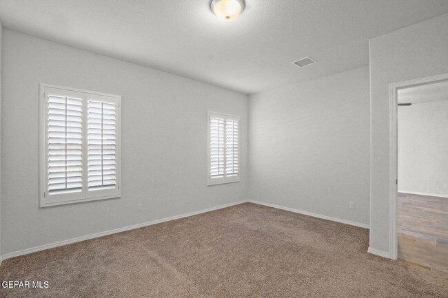 Building Photo - 12249 Desert Dove Ave