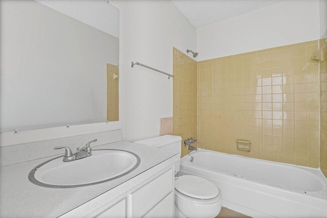 Building Photo - UPCOMING LISTING JAMESTOWNE CONDOMINIUMS