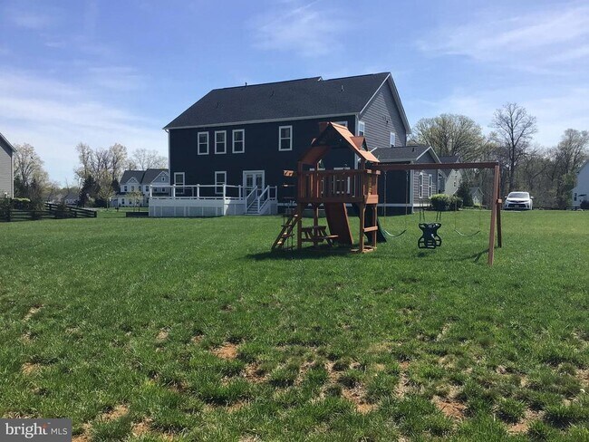 Building Photo - 24903 Dahlia Manor Pl