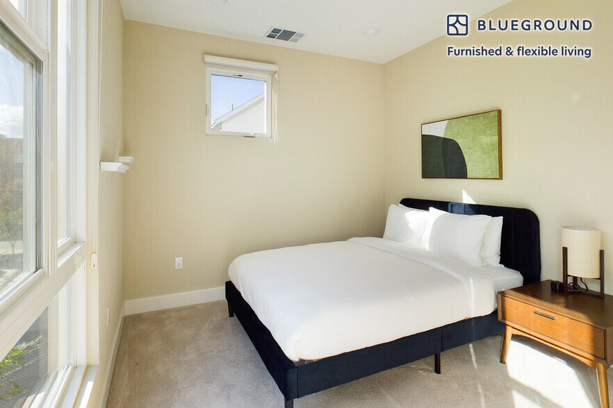 Building Photo - 3069 Neves Rd