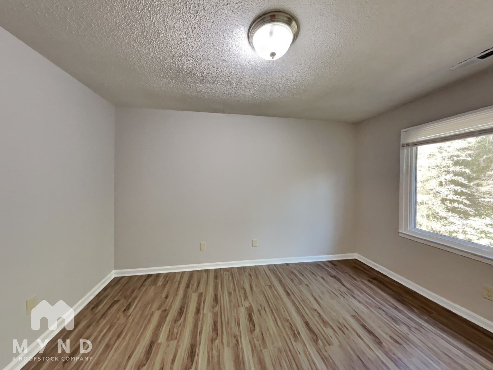 Building Photo - 4812 Kaplan Dr