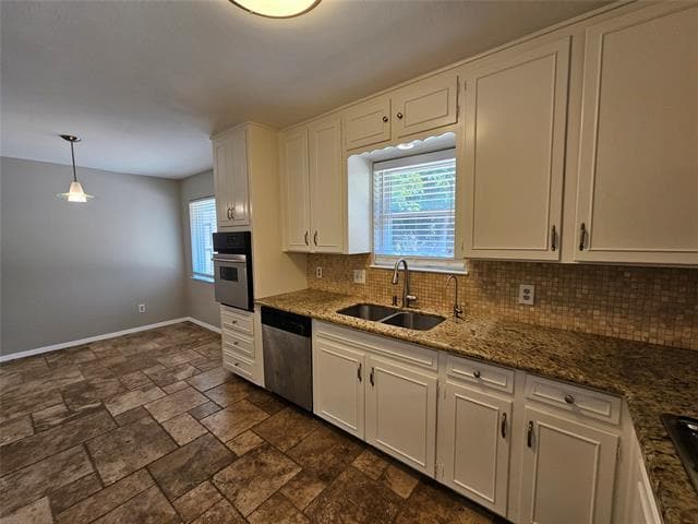 Building Photo - 609 Canyon Ridge Dr