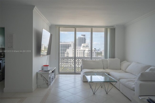Building Photo - 4747 Collins Ave
