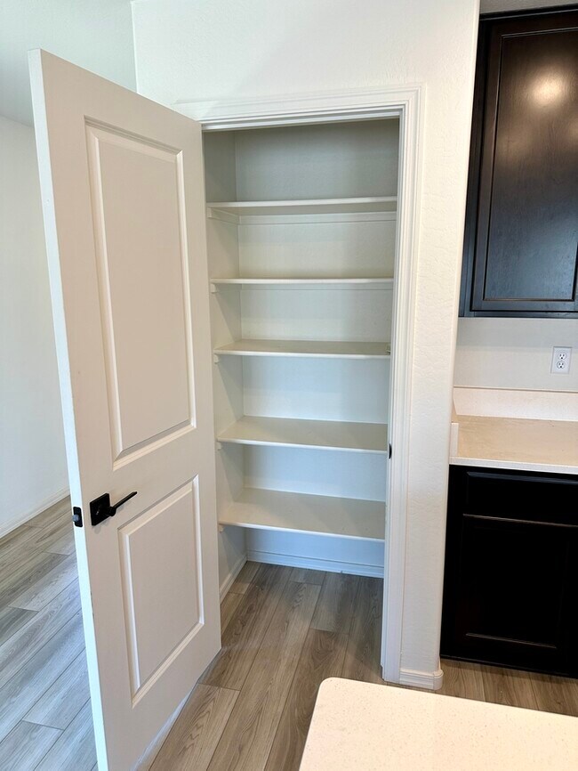 Building Photo - Fantastic 1 year NEW KB Home in Tierra La ...