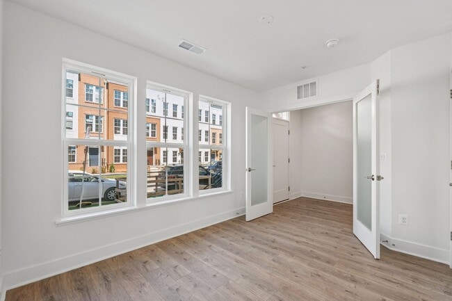 Building Photo - Brand New 4 Bedroom, 3.5 Bath Townhome in King Farm!