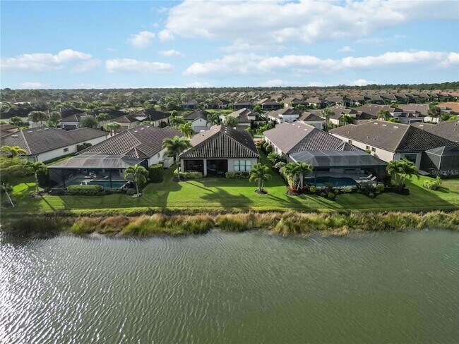 Building Photo - 5400 Manchini St