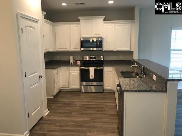 Building Photo - 1020 Bergenfield Ln