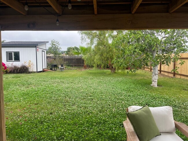 Building Photo - Lovely 3BR/2BA Single Story Home in San Ma...