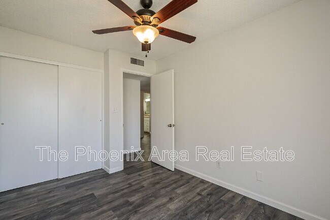 Building Photo - 6505 S El Camino Dr
