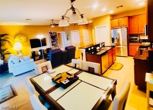 Building Photo - 1497 Birdie Dr