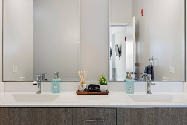 Building Photo - 28294 Ferry Rd