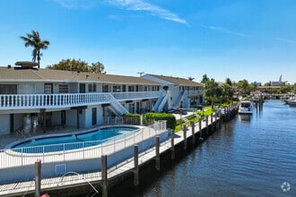Building Photo - Pompano Harbor