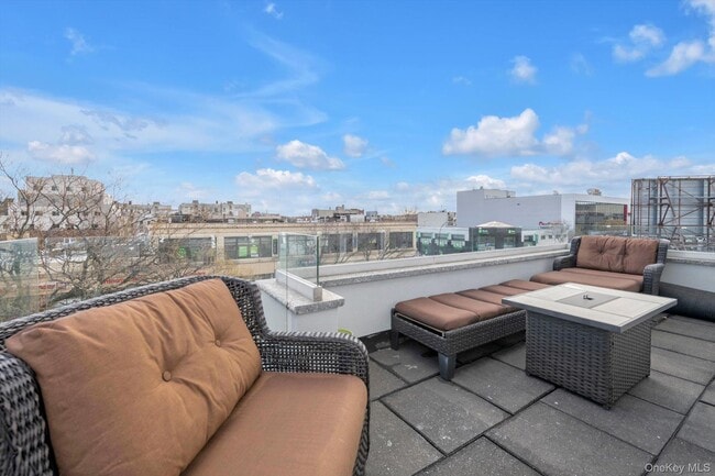 Building Photo - 21-70 31st St