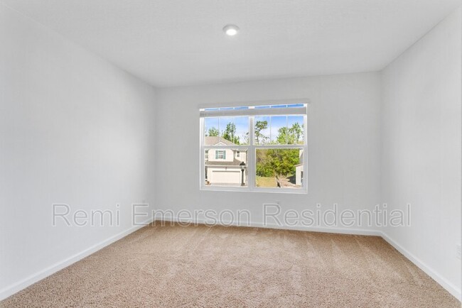 Building Photo - 999 Spring Palms Lp