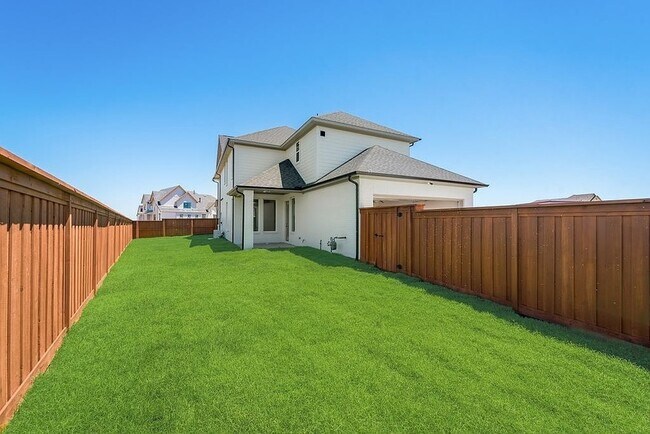 Building Photo - 14011 Bohannon Dr