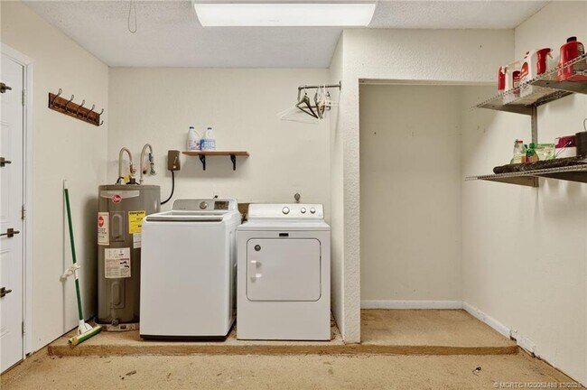 Building Photo - 3171 SW Crumpacker St