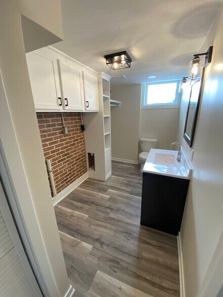 Building Photo - 10713 Browne St