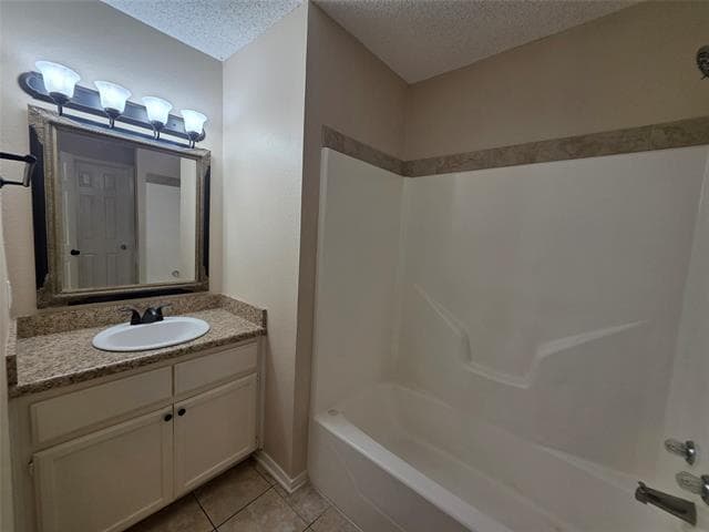 Building Photo - 620 Race St