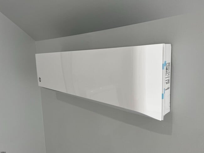 Building Photo - 3801 Atlantic Ave