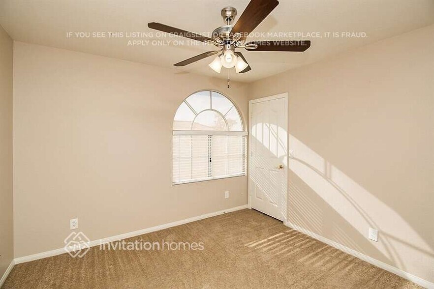 Building Photo - 4420 Lilac Glen Dr