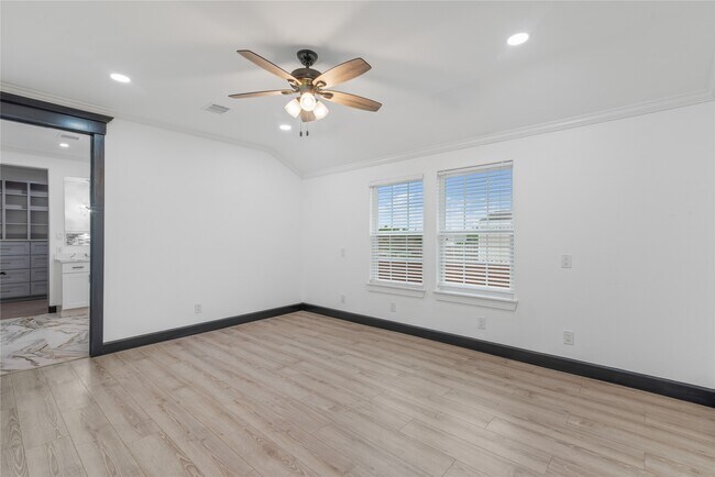 Building Photo - 1244 Rd 5705