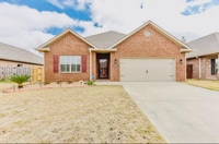 Building Photo - 1720 Brantley Dr