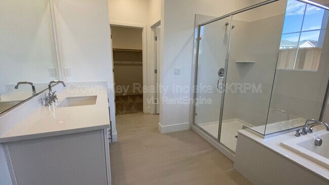 Building Photo - 2703 Joshua St